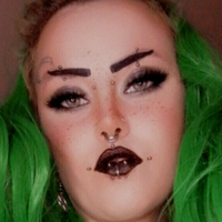 kcb666 Meztelen