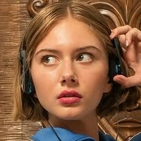 Keira Lhotan Meztelen