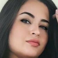 Kelly Johana Meztelen