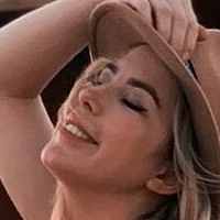 Kelsey Darragh Meztelen