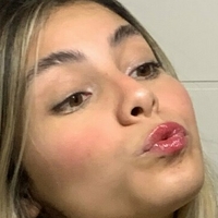 Kendall Belmont Meztelen