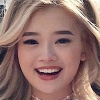 Kika Kim Meztelen