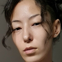 kirafree Meztelen