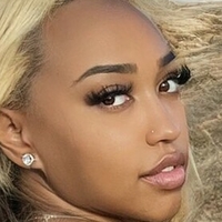 Kirsty_teee Meztelen
