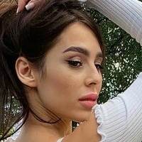 kosheleva Meztelen