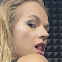 Lady Annabelle Meztelen