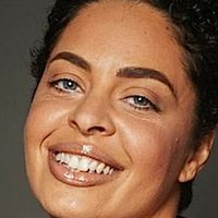 Laila Petrone Meztelen