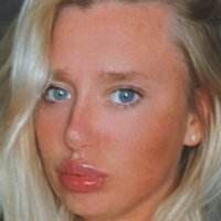 Laura Mclean Meztelen