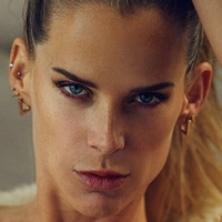 Laura Sneijders Meztelen