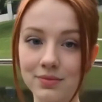 Laurastylist45 Meztelen