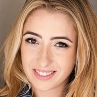 Lauren Francesca Meztelen