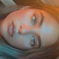 Lea Kobrossy Meztelen