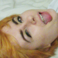 leahviathan Meztelen