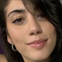 leatea Meztelen