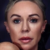 Liesl Damstra Meztelen