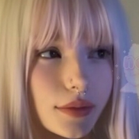 Lily Kitten Meztelen