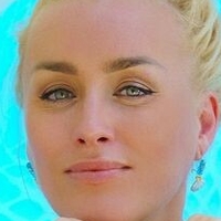 Liza B Meztelen