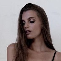 Lola McDonnell Meztelen