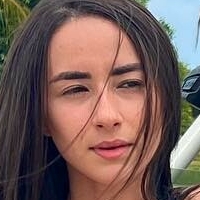 Louise Veronica Meztelen