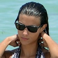 Ludivine Sagna Meztelen