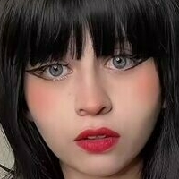 Luly Makima Meztelen