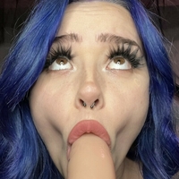 Maggie Moodie Meztelen