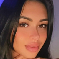 Makanamakamaem Meztelen