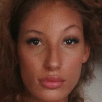 Malia Schmalleger Meztelen