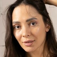 Margo Pica Meztelen