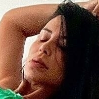 María Alejandra Pinzón Meztelen