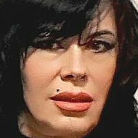 Mariana Moculescu Meztelen