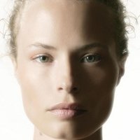 Marie Piot Meztelen