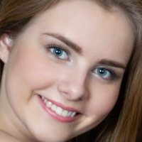 Marit Meztelen