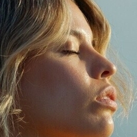 Melanie De Toni Meztelen