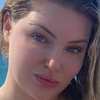 Melina Cherry Meztelen