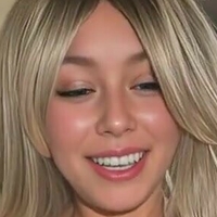 Mila Solana Meztelen