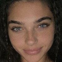 Millie Maham Meztelen