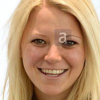 Miriam Goessner Meztelen