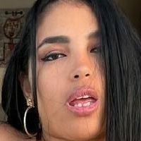 Miss Issy Meztelen
