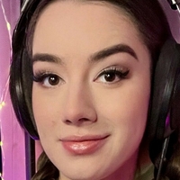 Miss Mikkaa Meztelen