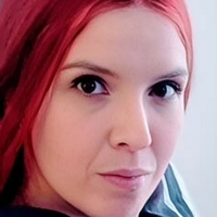 Missariel92  Meztelen