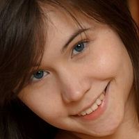 Momoko Meztelen