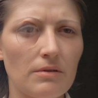 Monica Swinn Meztelen