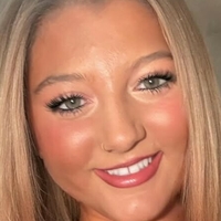 Morgan Allan Meztelen