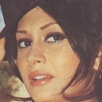 Nahed Yousri Meztelen