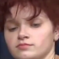Naomi Clark Meztelen