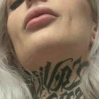 Nava Wilczynska Meztelen