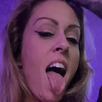 NawtyChelsea, Meztelen