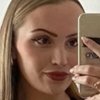 Nina Stark Meztelen