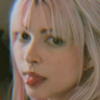 Ninelaris Meztelen